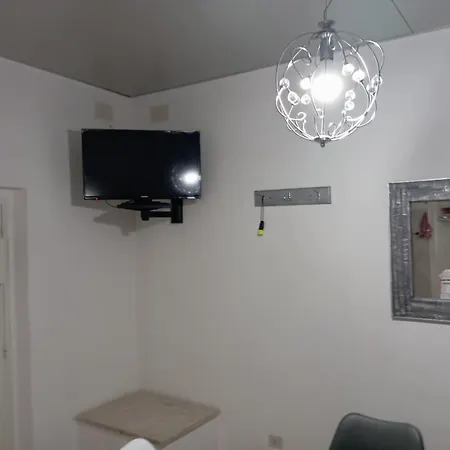 Apartment La Casa In Piazza *